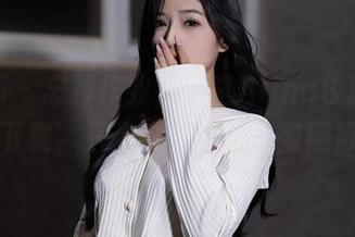秀人网 – 忘掉作业，双笙Alina校服合集下载，只为这一瞬的甜蜜期待