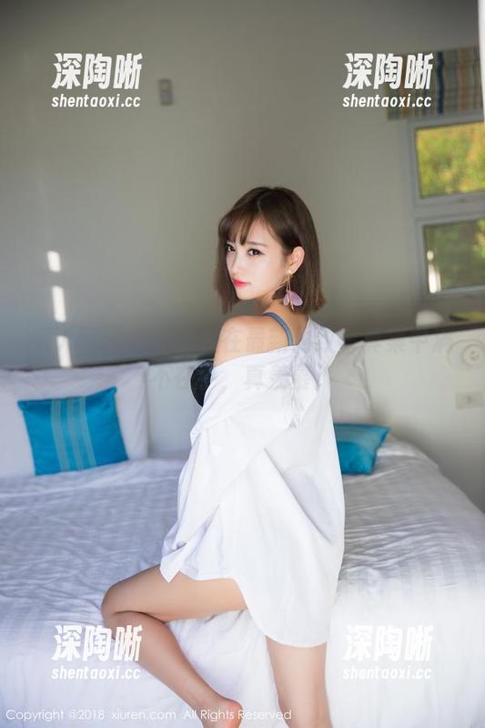 秀人网 - 看！安然在最新豹纹写真集中满不在乎，真羡慕！