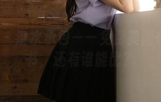 秀人网 – 潜水承包——免费美图+汁汁秘书，还有谁能比？