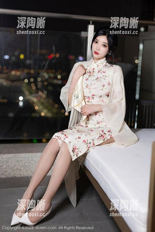 秀人网 - 不是每个旅人都懂得温柔的柔，清晰到刺眼的作品集。