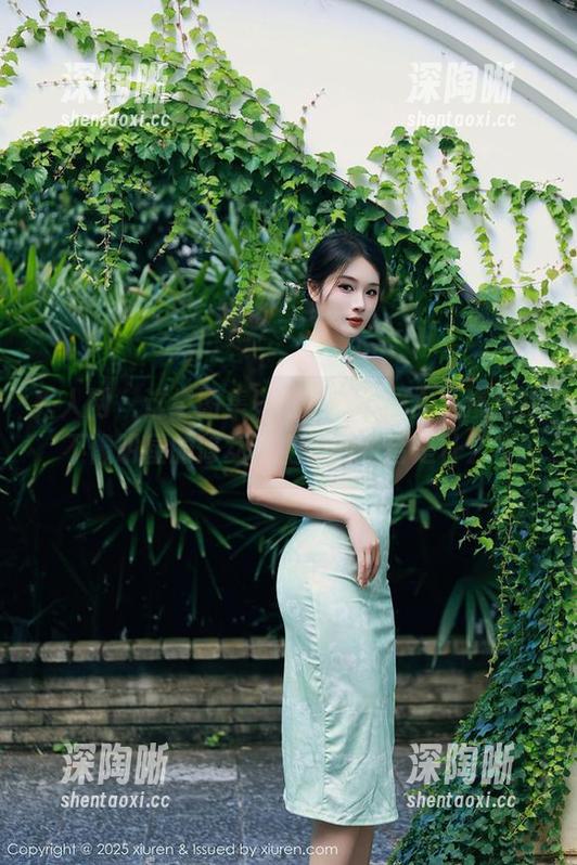 秀人网 - 这组图集!璀灿把“修女”演绎得不像明星的修女,上天的懿旨是什么? 秀人网 - 这组图集!璀灿把“修女”演绎得不像明星的修女,上天的懿旨是什么?
