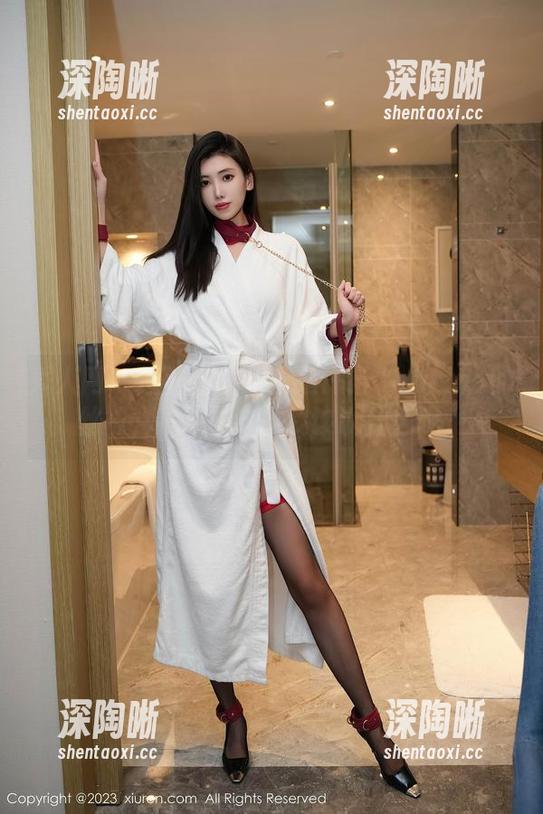 秀人网 - 这波在线图集是许诺Sabrina的丝袜，我……这事我该说什么呢？