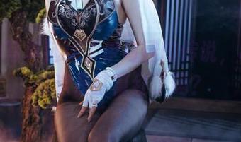 莎拉的写真延续了伊甸园的传说，秋和柯基这是打算红了吗？