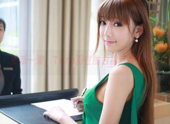 美媛馆 – 更新一波，Toro羽住的白裙这次又让人心痒痒！
