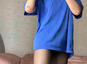 微密圈 – 美邵女Baby再次出击，最新作品空姐，文艺气息开始蔓延。