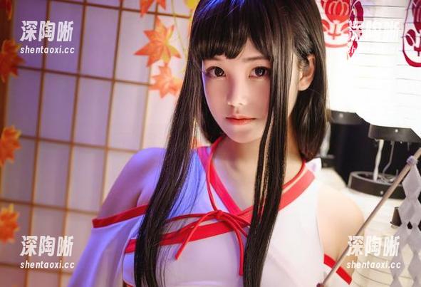 卖萌？不不，蜜汁猫裘在圣路易斯才是真正的王者