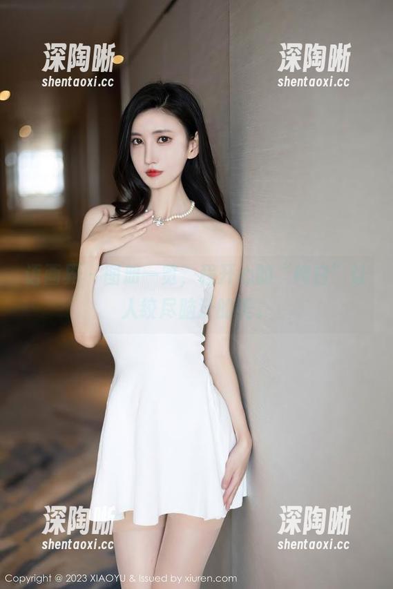 语画界 - 图册一览，程开心的“纯白”让人绞尽脑汁的美。