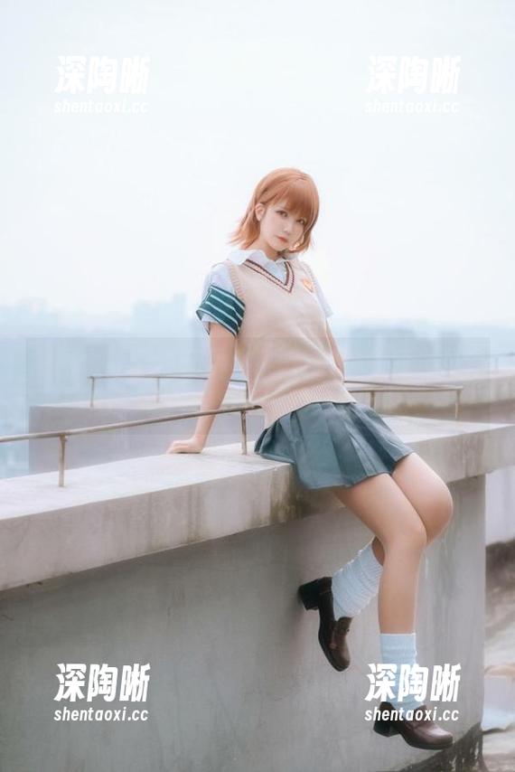 原图太美了,逐月Su打算把甜心便当做套图呢? 原图太美了,逐月Su打算把甜心便当做套图呢?