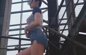 微密圈 – 陈佩奇这组高清写真集，清纯女高也疯狂，得适可而止哦！