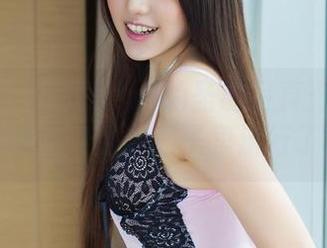 青豆客 – 尤美Yumi的圣诞写真：这画面组成的壁纸，是在圈子里流行了多久？