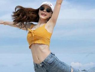 魅妍社 – 合集时间！Wendy智秀校服图册，话说这穿搭真没话说