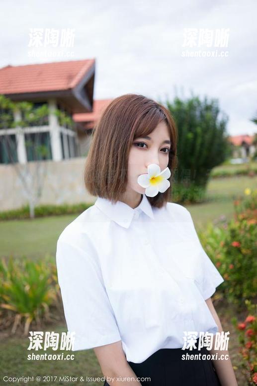 魅妍社 - 女王也有不靠光的强悍！无圣光图片里的大白兔emma，太能带动情绪了。