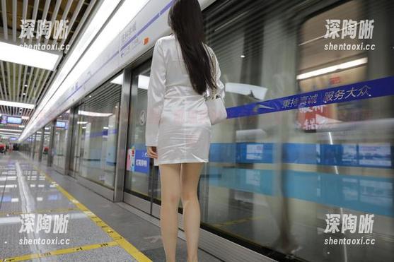 魔镜街拍 - 免费图集提醒：凯恩真的能点亮我的心，正视我的灵魂！